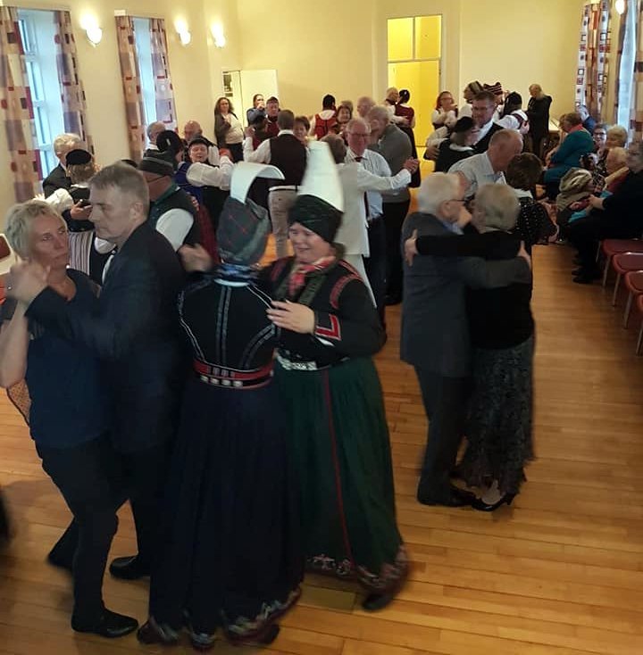 Tekið á því í dansinum. Mynd:Birna Jónsdóttir