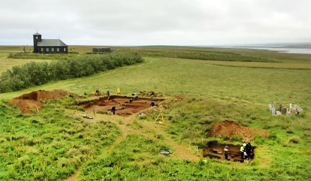 Frá uppgreftri á Þingeyrum. MYND AF RÚV.IS