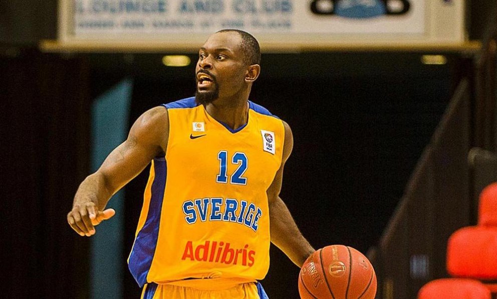 Thomas Massamba. MYND AF NETINU