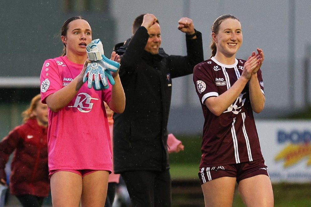 Gen, Donni og Katherine að leik loknum í gær. MYNDIR: JÓI SIGMARS