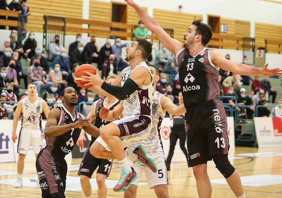 Tomsick á fljúgandi ferð í Síkinu í gær. MYND: HJALTI ÁRNA