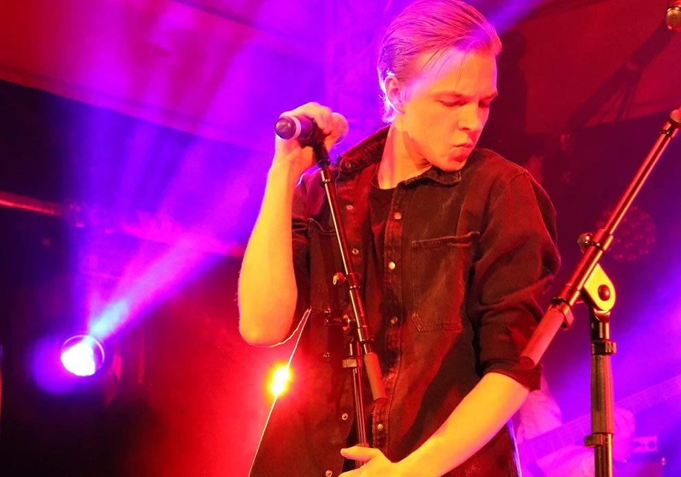 „AC/DC hefur hingað til ekki klikkað til að koma öllum í gírinn“ / ÁSBJÖRN WAAGE