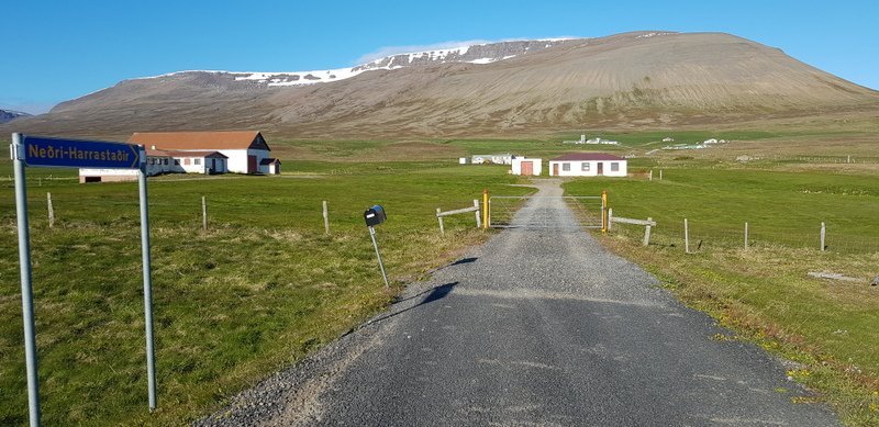 Neðri-Harrastaðir í Skagabyggð. Mynd: PF.
