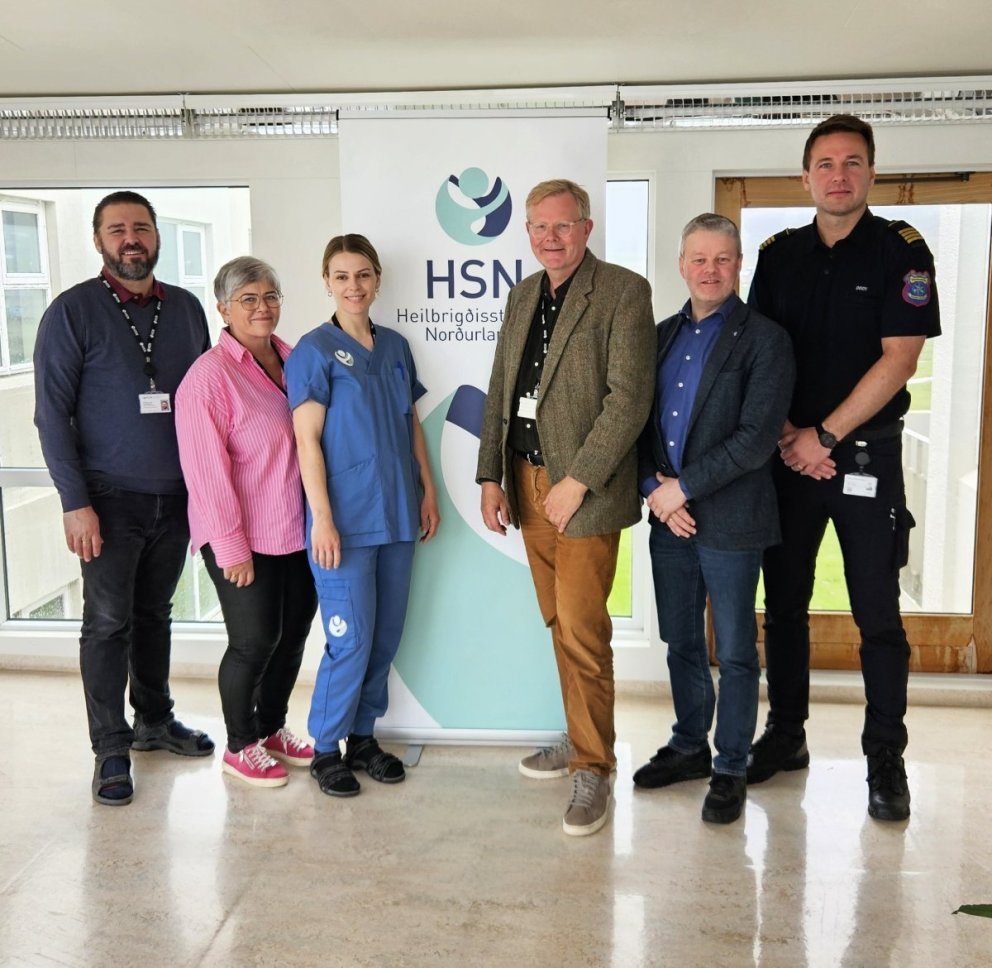 Mynd tekin við undirritun nýs samnings. MYND SKAGAFJÖRÐUR