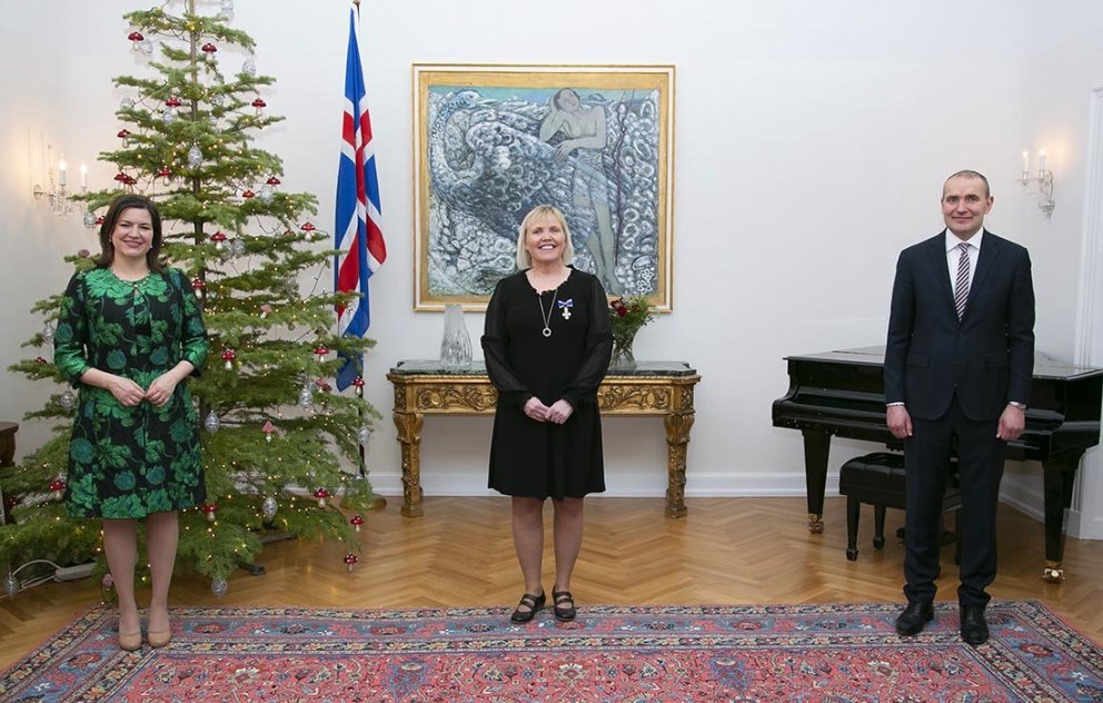 Vanda Sigurgeirsdóttir ásamt forsetahjónunum, Guðna Th. Jóhannessyni og Elízu Reid. MYND: GUNNAR G. VIGFÚSSON