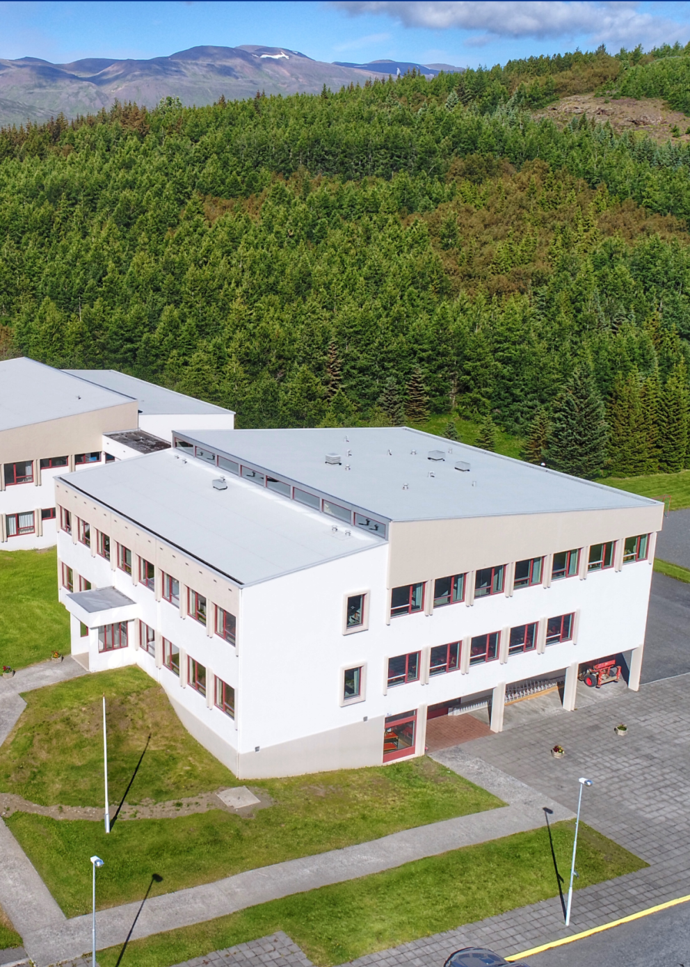 Varmahlíðarskóli. MYND SKAGAFJÖRÐUR