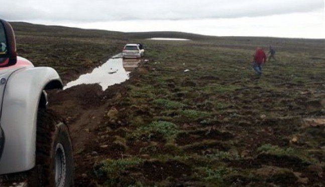 Ferðamenn fastir á Víðidalstunguheiði.