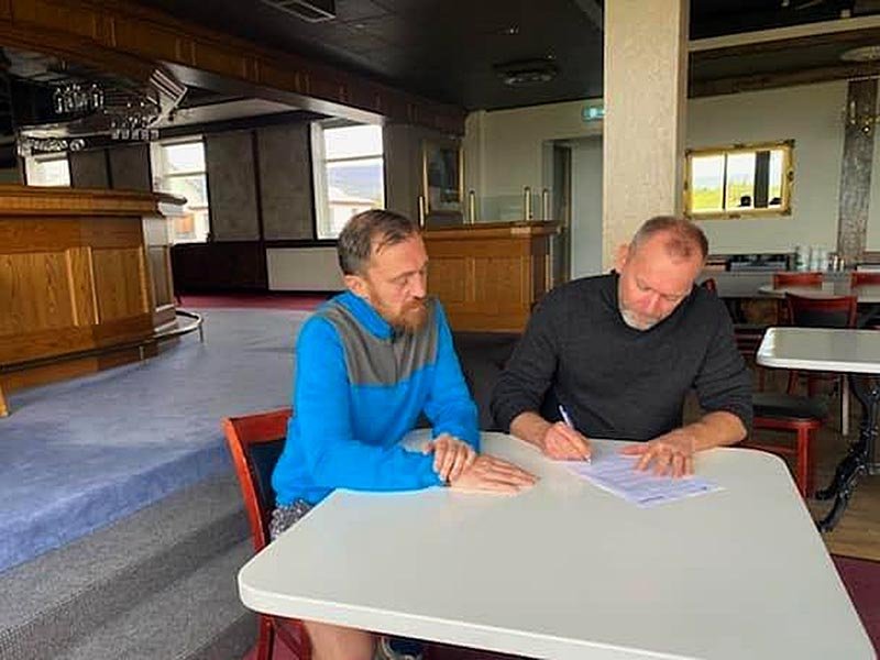 Skrifað undir viljayfirlýsiingu á Blönduósi. MYND AF VEF BLÖNDUÓSS