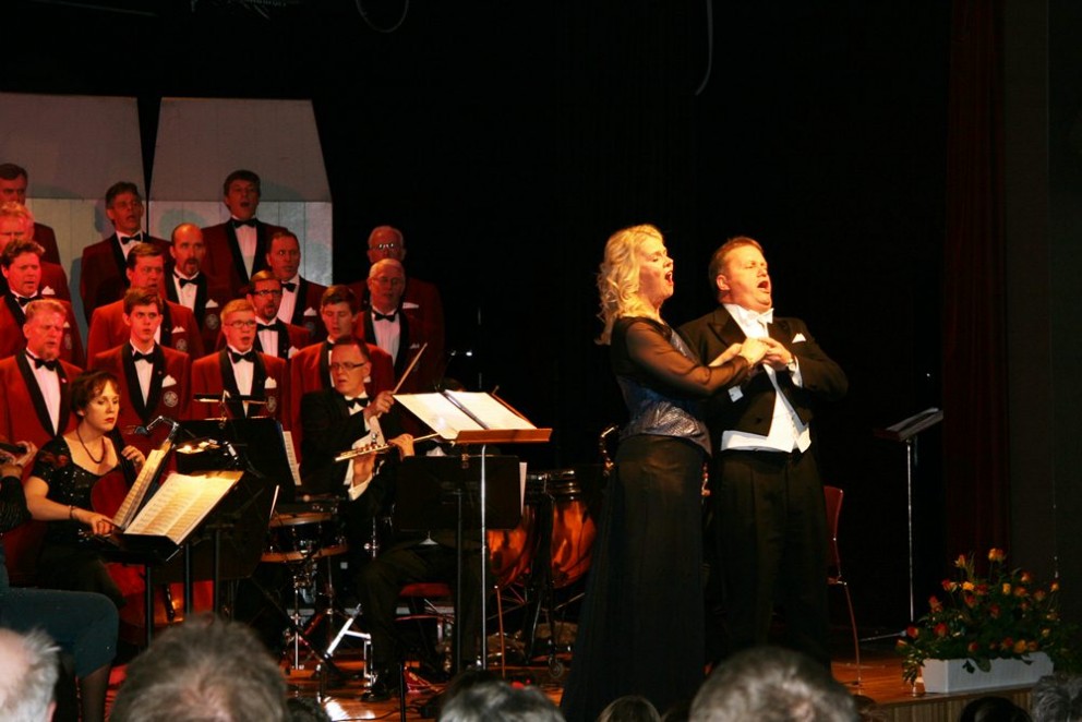 Mikið um dýrðir á Vínarkvöldi Karlakórsins Heimis