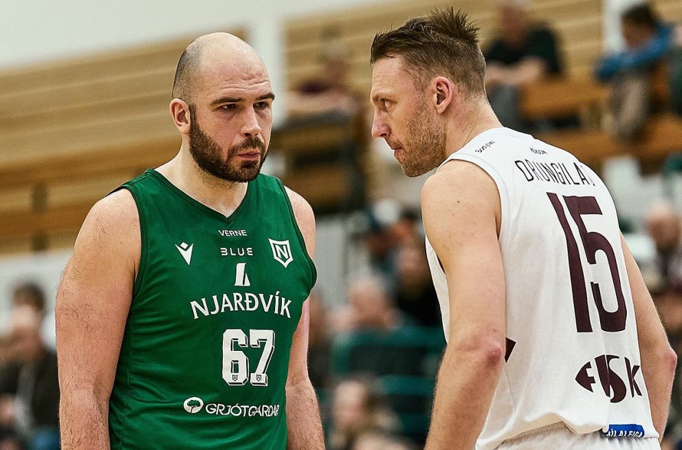 Drungilas vann þessa störukeppni gegn Milka landa sínum í gærkvöldi. MYNDIR: SIGURÐUR INGI