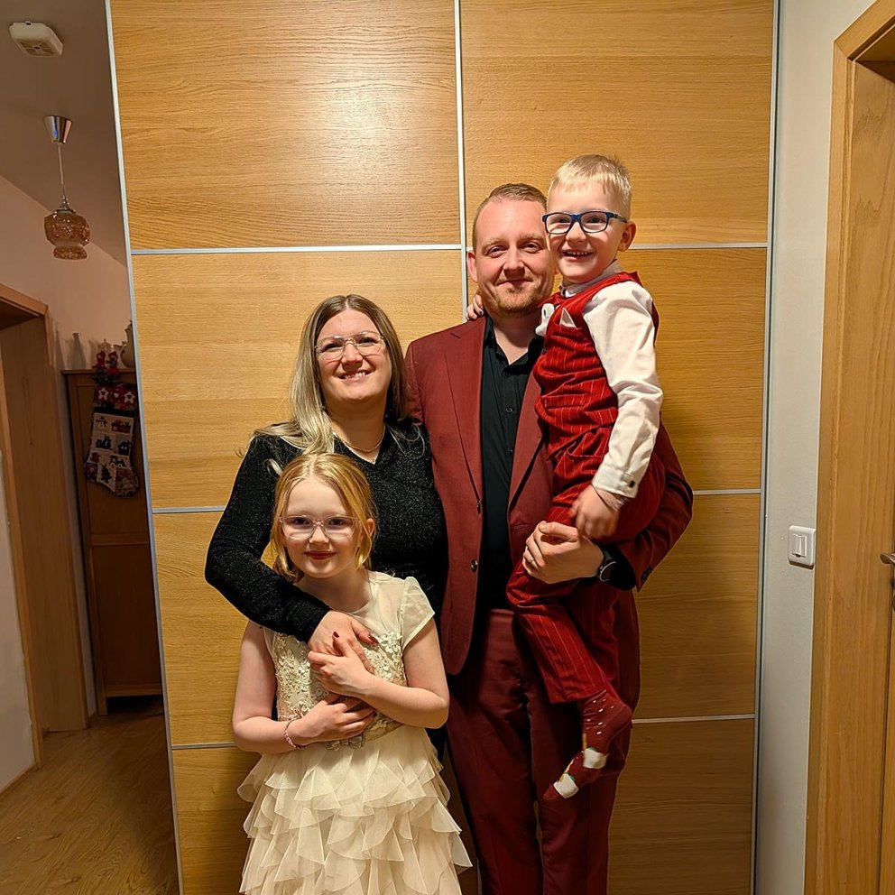 Eyþór Fannar og fjölskylda. AÐSEND MYND