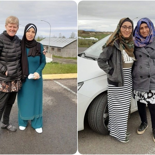 Selma ásamt hluta Sýrlendinganna. Mynd: huni.is