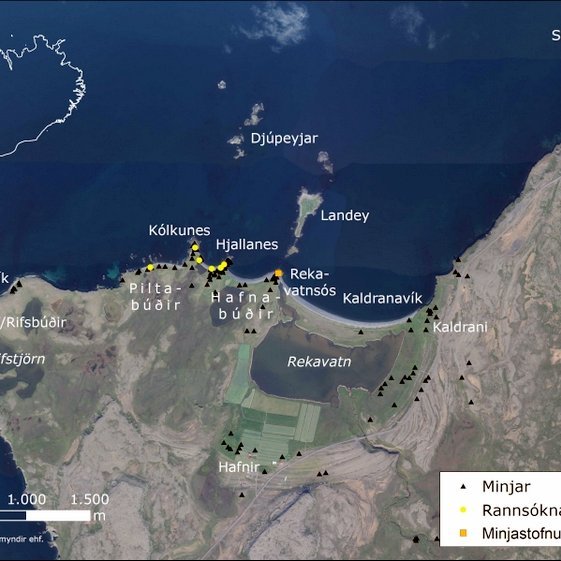 Yfirlitsmynd af Höfnum og Kaldrana.