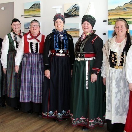 Pilsaþytskonur við setningu Sæluviku. Mynd: vefur Sveitarfélagsins Skagafjarðar