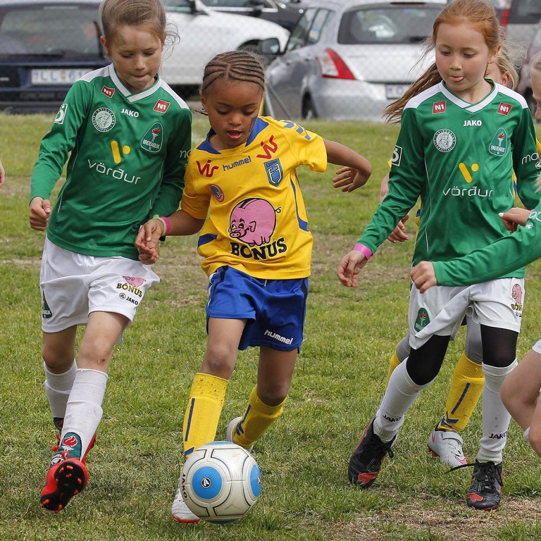 Eftirsóttur bolti á síðasta Landsbankamóti/Ljósmynd ÓAB