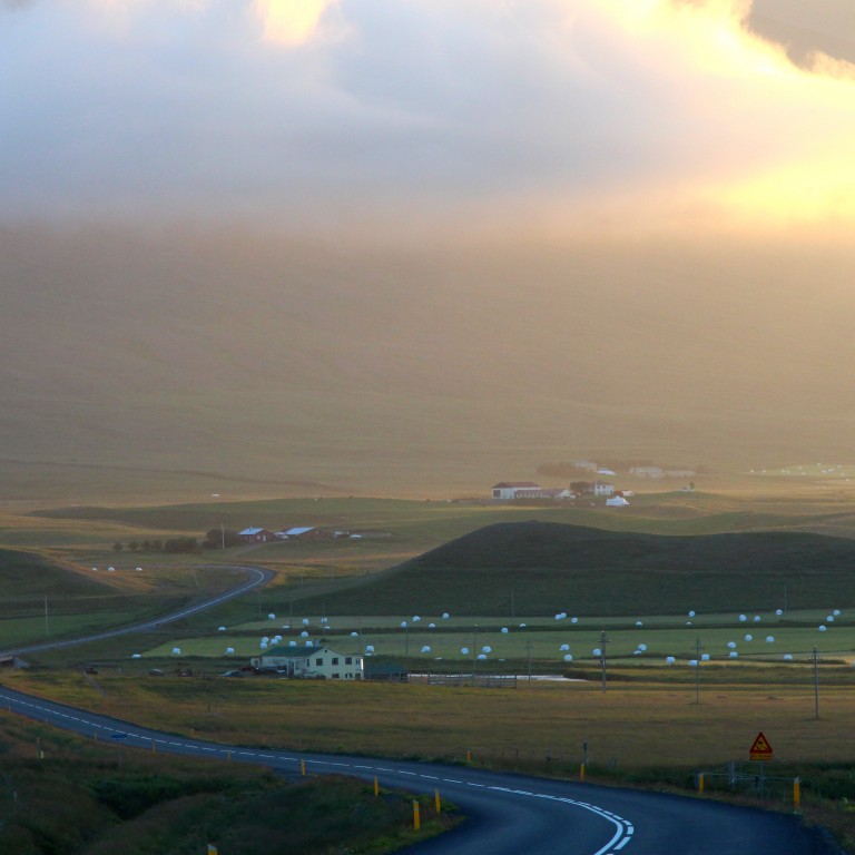 Eldur kviknaði í íbúðarhúsinu á Ármúla, sem er á Langholti í Skagafirði. Mynd/BÞ