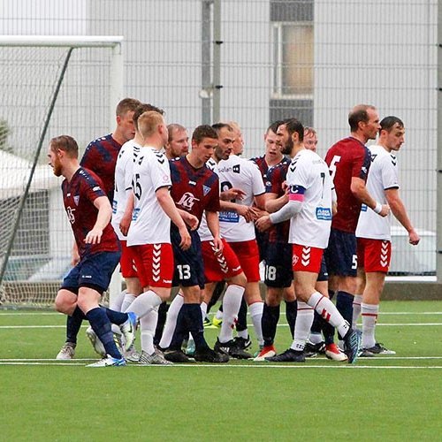 Stólarnir voru grátt leiknir fyrir austan. Þessi mynd er frá fyrri viðureign liðanna á Króknum í sumar. MYND: ÓAB