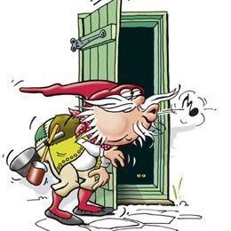 Hurðaskellir er sjöundi jólasveinninn, hávaðabelgur sem skellir hurðum og truflar svefnfrið fólks. Sums staðar gengur hann enn undir nafninu Faldafeykir en hann á að hafa feykt til földum. Þótt margir tengi það við pilsfalda, var upphaflega átt við faldinn sem konur báru á höfðinu. Nafnið Pilsaþytur hefur því heyrst vegna þessa misskilnings, en ekki náð fótfestu og er hvergi getið í heimildum. Tekið af mjolk.is.