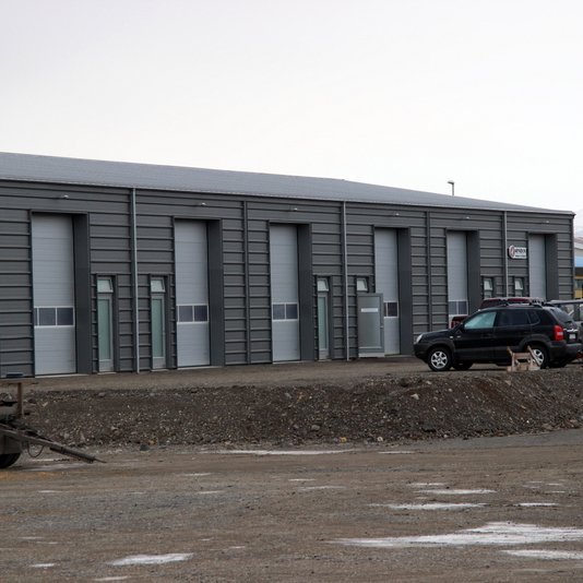 Leikfélagið er með þriðja bil frá vinstri og þar verður fyrsti fundur vegna Sæluvikuverkefnis félagsins. Mynd: PF.