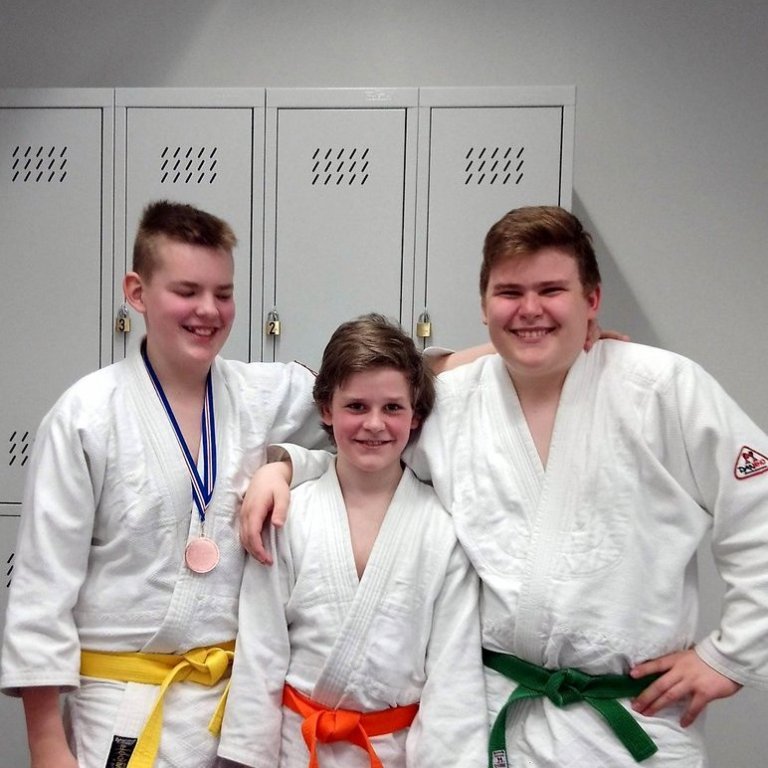 Keppendur á Íslandsmóti JSÍ yngri flokka 2019. Frá vinstri: Veigar Þór Sigurðarson, Haukur Rafn Sigurðsson og Þorgrímur Svavar Runólfsson. Mynd: Einar Örn Hreinsson.