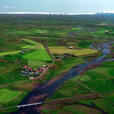 Miðfjarðará og Laugarbakki í Miðfirði. Mynd:northiceland.is