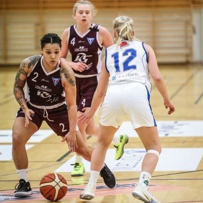 Tess og Karen í leik á móti Hamar. MYND: Hjalti Árna