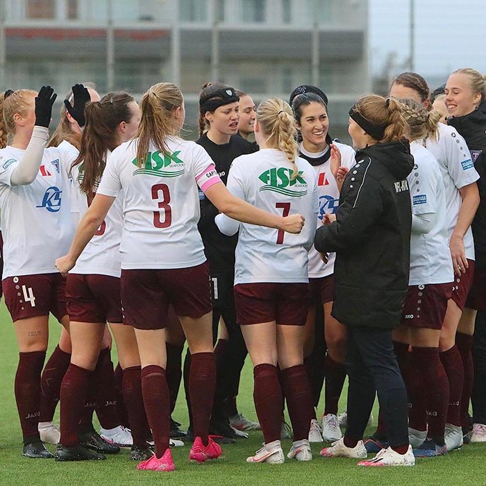 Það er gott að fagna! MYND: ÓAB