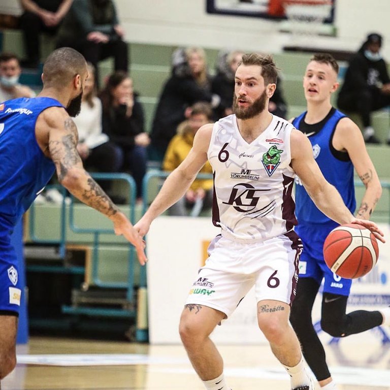 Sigtryggur Arnar hafði ekki erindi sem erfiði gegn sínum gömlu félögum í Grindavík. MYND: HJALTI ÁRNA