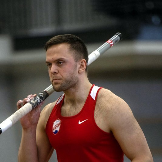 Ísak Óli var ánægður að taka titil í 60m grind, 6. árið í röð. Myndir: Frí.is.