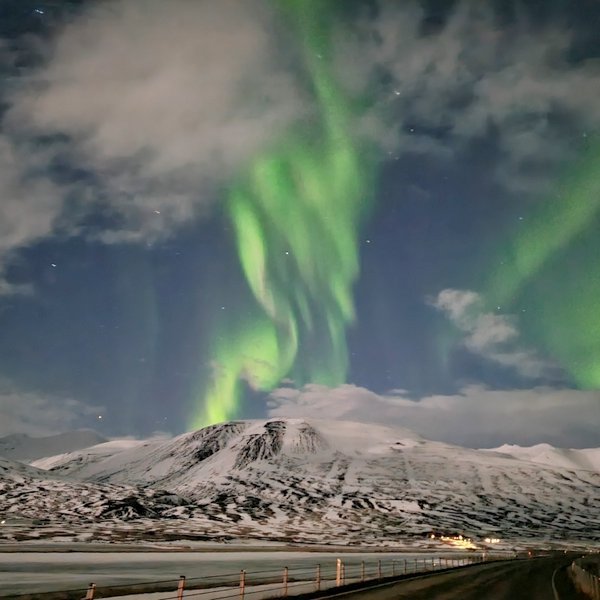 Mynd tekin frá Hrísatjörn af Böggvisstaðafjalli í síðustu viku. Myndir: Bjór.