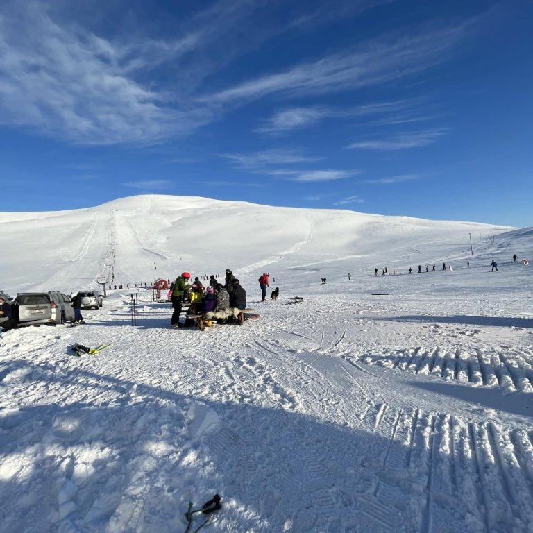 Skíðasvæði Tindastóls á góðum degi. Mynd tekin af Facebook-síðun skíðasvæðisins.