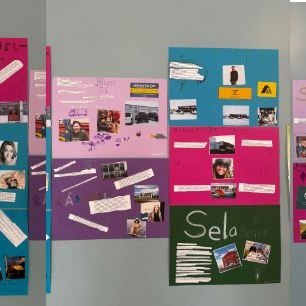 Snippuð mynd af plakötunum.