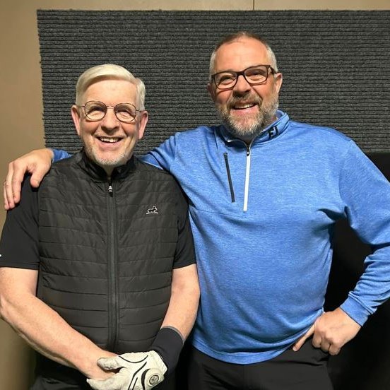 Reynir og Róbert kátir með sigurinn. MYND: GSS