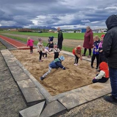 Myndir teknar af Facebook-síðu USAH