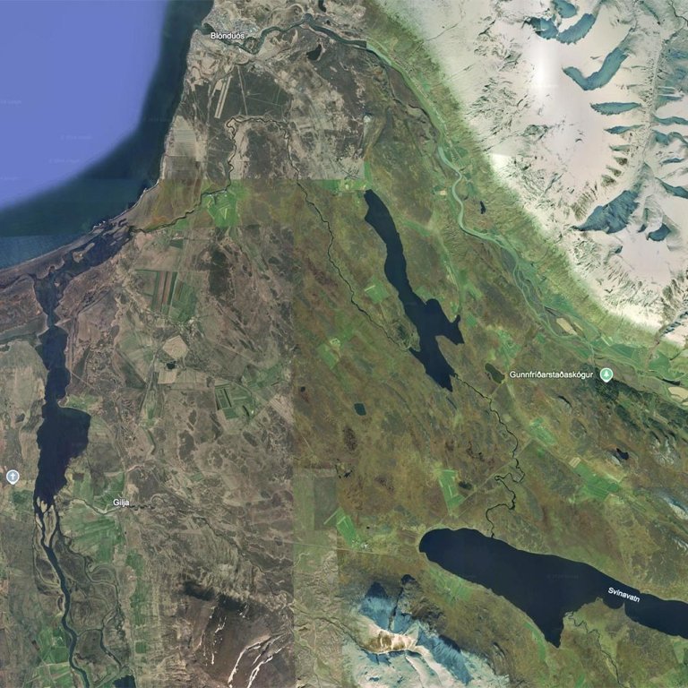 Loftmynd af Google Earth.