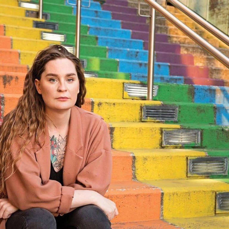 Ugla Stefanía. MYND AF NETINU