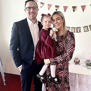 Jóhannes Geir og Stella Dröfn með Sólveigu Gyðu. AÐSEND MYND