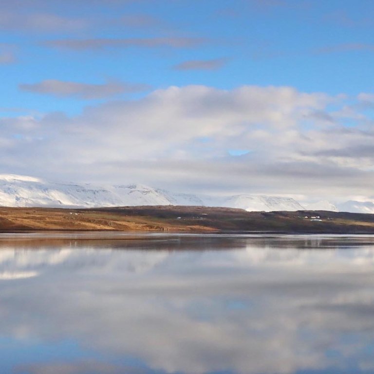 Hegranes vestanvert. Helluland rétt hægra megiin við miðja mynd. MYND: ÓAB