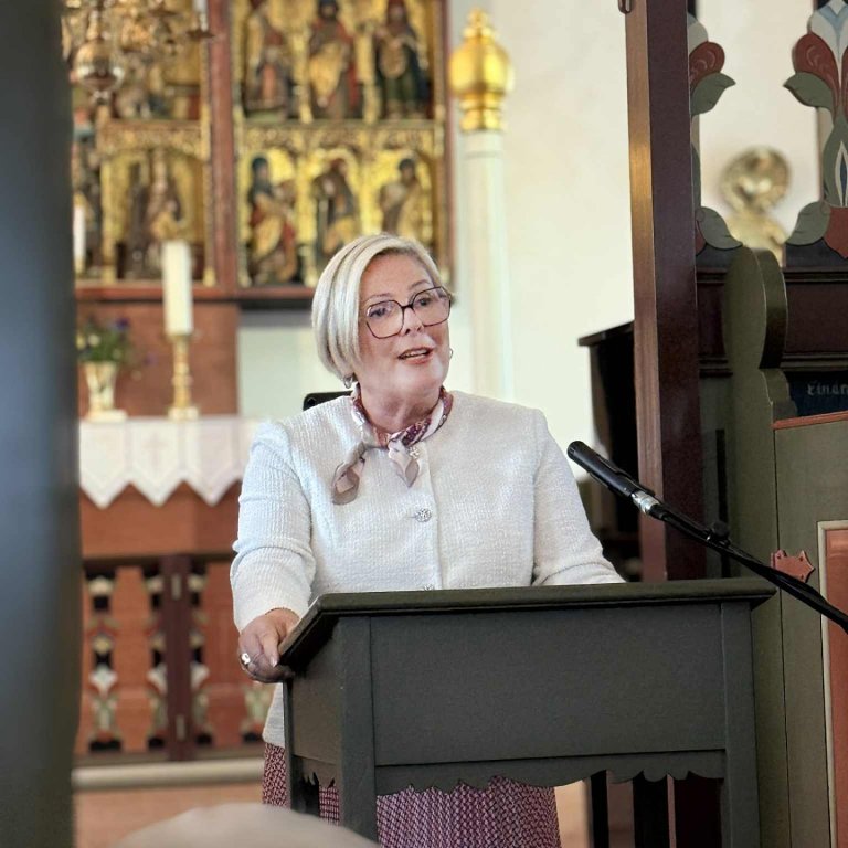 Frú Halla Tómasdóttir, forseti Íslands, flutti hátíðarræðuna á Hólahátíð að þessu sinni. MYNDIR: GUNNHILDUR GÍSLADÓTTIR