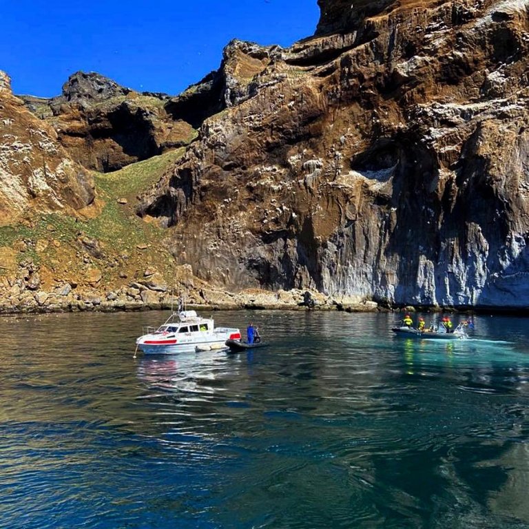 Frá framkvæmdum í Drangey. Mynd: Drangeyjarferðir