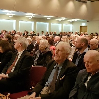 Mikið fjölmenni mætti á skemmtunina. Myndir: FE