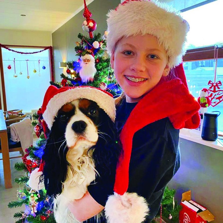 Spori og Árdís Líf jólafín. AÐSENDAR MYNDIR