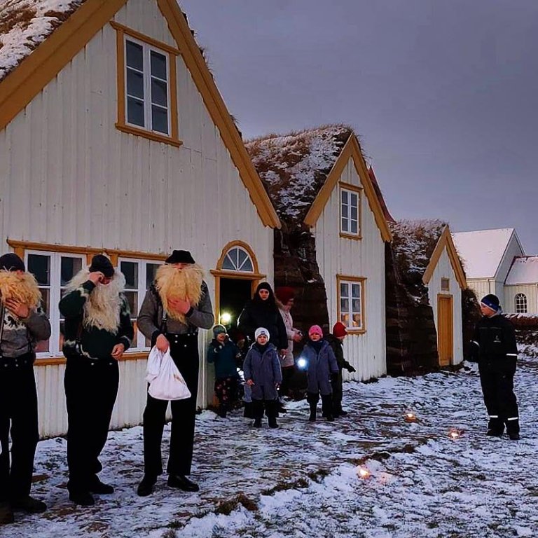 Alls konar gestir tóku þátt í rökkurgöngunni. MYNDIR AF FB-SÍÐU BYGGÐASAFNS SKAGFIRÐINGA