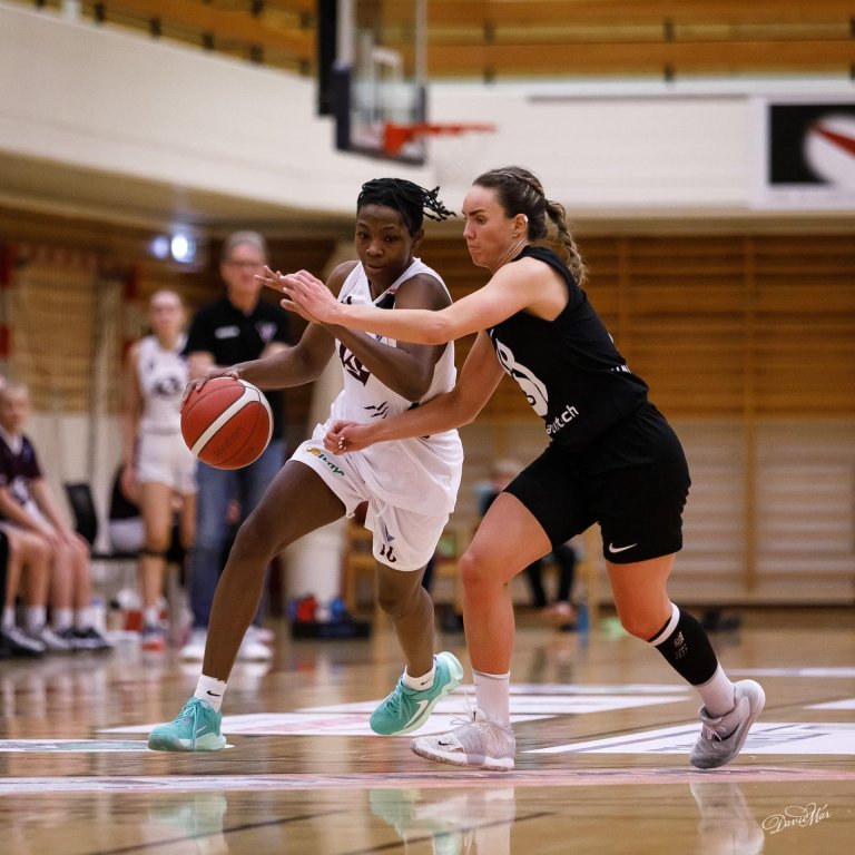 Jayla Johnson gerði 37 stig fyrir lið Tindastóls í gær en það dugði ekki til. MYND: DAVÍÐ MÁR