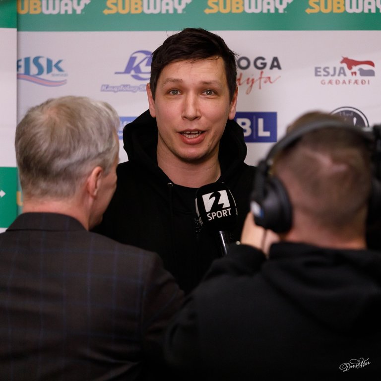 Pavel í viðtali í úrslitakeppninni í vor. Mynd: davidmar.net