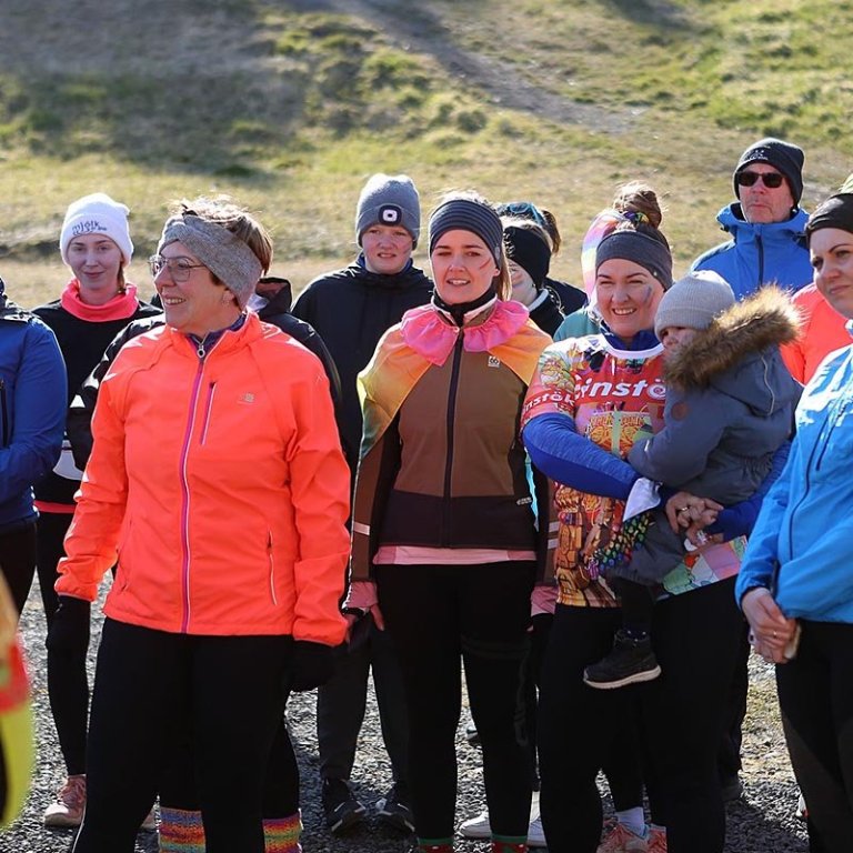 Yfir 100 manns tóku þátt í hlaupinu. MYNDIR: HJALTI ÁRNA