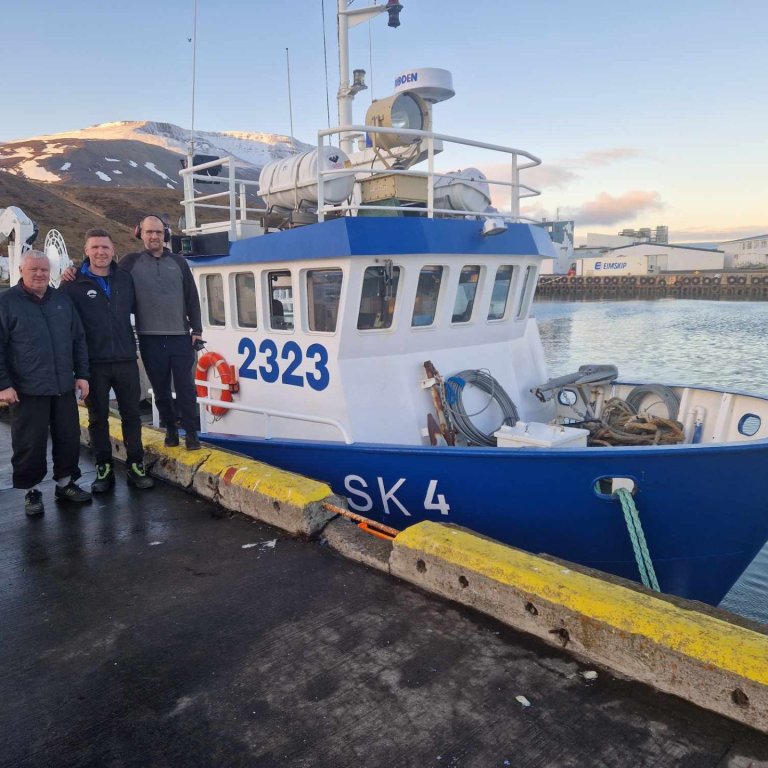 Félagarnir Ásbjörn Óttarsson skipstjóri, Helgi Rafn Viggósson og Guðmundur Níels Erlingsson. MYNDIR SG.