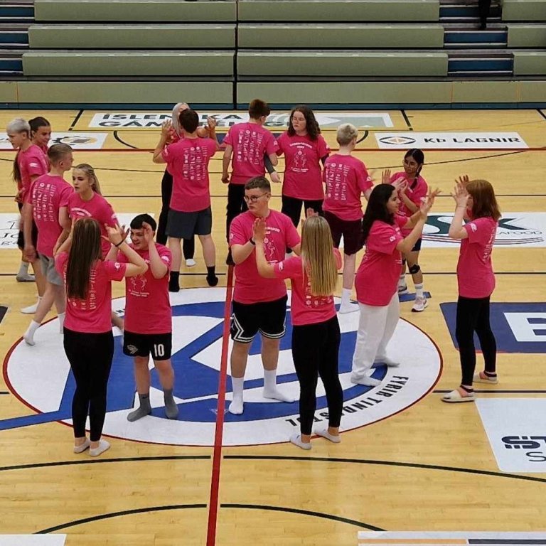 Flottir krakkar sem eru rétt að byrja að dansa. MYND SG