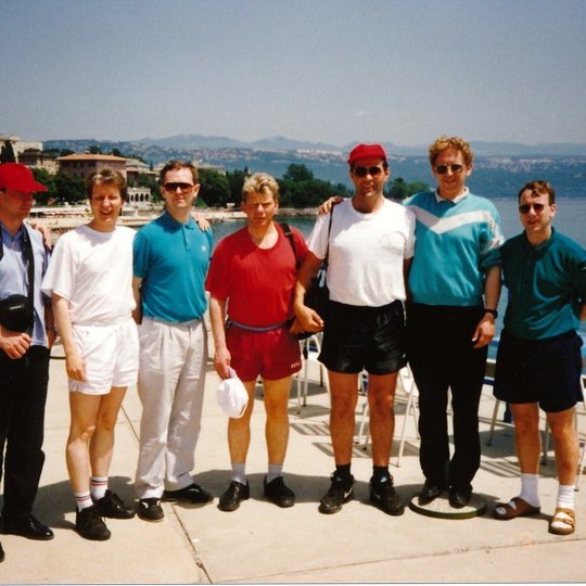 Molduxar á ferð og flugi. F.v. Alfreð Guðmundsson, Hjörtur Sævar Hjartarson, Ingimundur Guðjónsson, Ágúst Guðmundsson, Pálmi Sighvatsson, Óttar Bjarnason, Geir Eyjólfsson og Margeir Friðriksson.