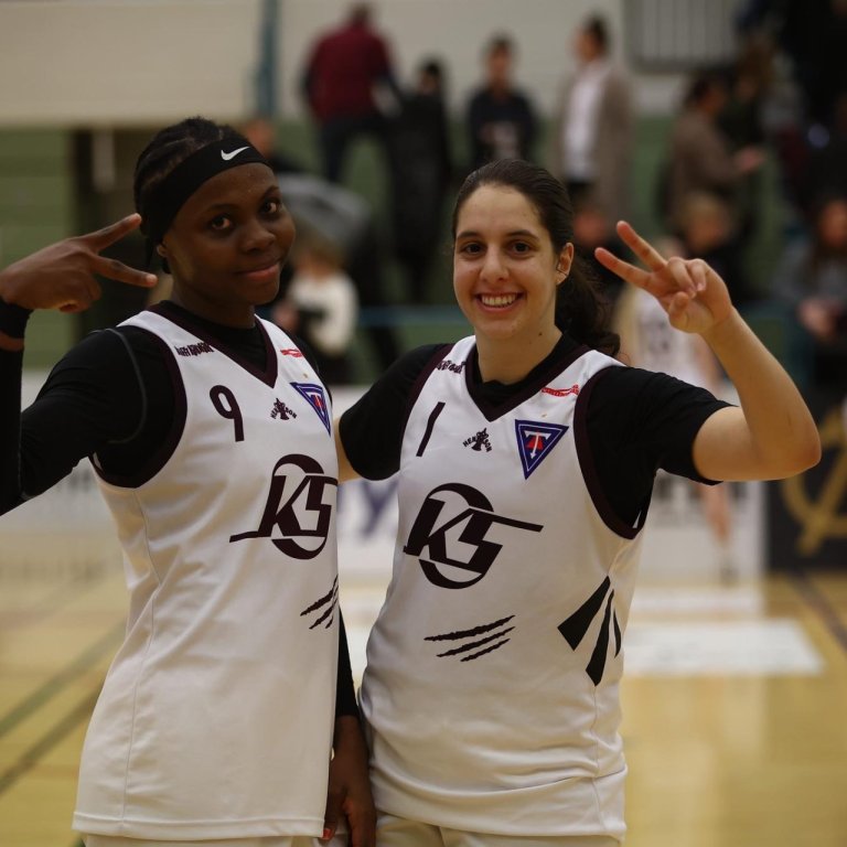 Ifunanya Okoro og Andriana Kasapi. MYND: DAVÍÐ MÁR